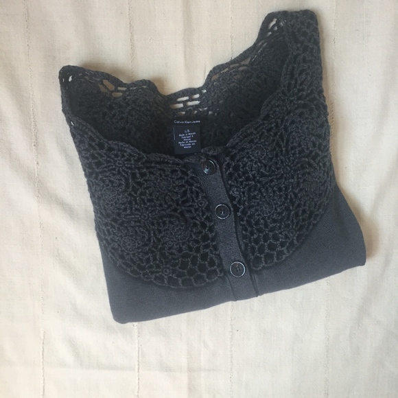 90's Vintage Calvin Klein Knit and Embroidery Crop - Picture 3 of 6